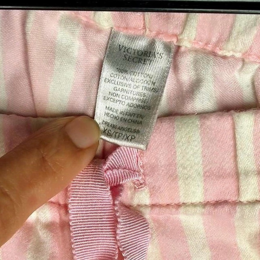 Victoria's Secret Pink and Cream Pajama Set. Size XS. 100% Cotton. Well loved! - Picture 8 of 8